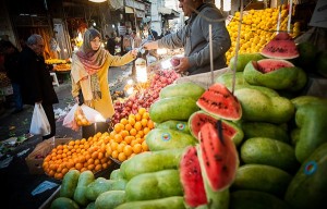 قیمت انواع میوه در شب یلدا