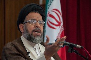 پاسخ‌های وزیر اطلاعات “دلواپسان مجلس” را قانع نکرد