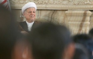 آیت الله هاشمی: عده‌ای جاهل و افراطی، دامن پاک اسلام را آلوده کرده‌اند